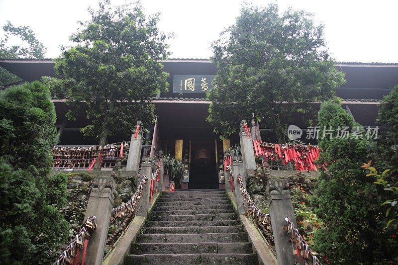 Qingyin Pavilion (清音阁) in Mount Emei, Sichuan, China